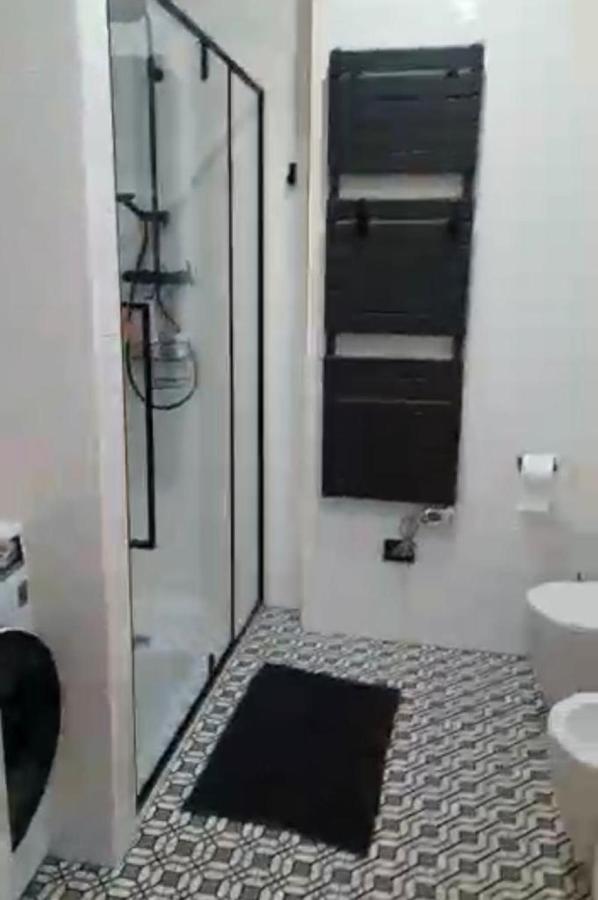 Bright And Large Apartment Via Montegrappa Λιβόρνο Εξωτερικό φωτογραφία